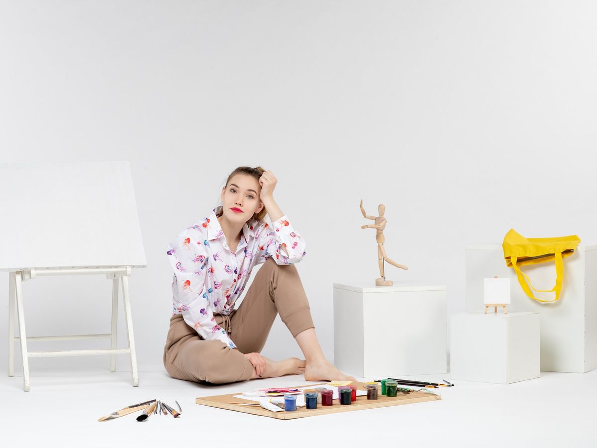 Jak kreatywne studio odmienia wizerunek marki poprzez design i fotografię